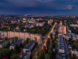 Необычный взгляд на город Балаково. Перекресток улиц Факел Социализма и Ленина на закате после дождя.
