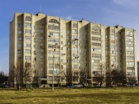 Maikop, st Yunnatov, house 2Е. Apartment house