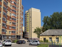 Saransk, Gagarin st, 房屋 98/1. 公寓楼