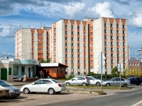 Казань, улица Кул Гали, дом 12. общежитие
