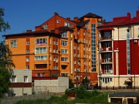 Kazan, Bolshaya Krasnaya st, house 8. Apartment house