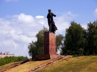 Kazan, monument М. ВахитовуButlerov st, monument М. Вахитову