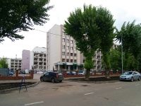 Казань, улица Зинина, дом 10. офисное здание