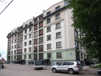 Kazan, st Ulyanov-Lenin, house 19. Apartment house