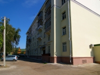 喀山市, Peterburgskaya st, 房屋 62. 公寓楼