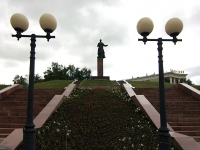 Kazan, monument М. ВахитовуPeterburgskaya st, monument М. Вахитову