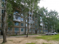Kazan, st Vosstaniya, house 32. Apartment house