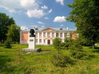 neighbour house: st. Vosstaniya, house 48. gymnasium Татарская гимназия №17 им. Г. Ибрагимова