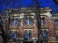 Kazan, Kalinin st, house 5/24. building under reconstruction