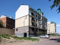 Kazan, Zoi Kosmodemianskoy st, house 15. Apartment house