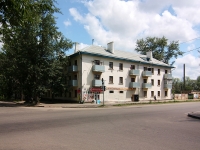 Kazan, st Poperechno-Bazarnaya, house 12. Apartment house