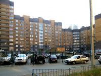 Kazan, Chistopolskaya st, house 60. Apartment house
