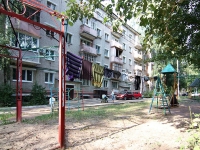 Казань, улица Александра Попова, дом 4. многоквартирный дом