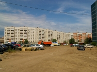 Kazan, Yamashev avenue, house 73. Apartment house