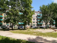 Kazan, st Oktyabrskaya, house 15. Apartment house