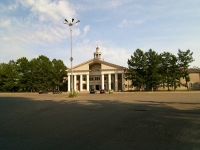Казань, улица Патриса Лумумбы, дом 47А. офисное здание