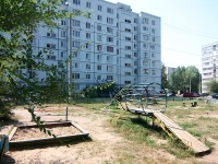 Kazan, Marshal Chuykov st, house 33. Apartment house
