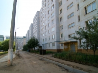 Казань, улица Маршала Чуйкова, дом 37. многоквартирный дом