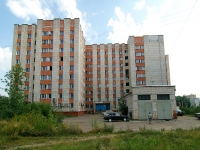 Казань, улица Маршала Чуйкова, дом 53. многоквартирный дом
