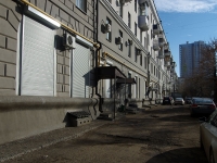 Казань, улица Павлюхина, дом 104. многоквартирный дом