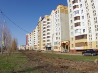 Kazan, Pobedy avenue, house 158. Apartment house