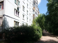 Kazan, st Serov, house 10. Apartment house