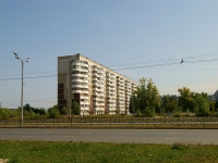 Kazan, Fatykh Amirkhan avenue, house 38. Apartment house