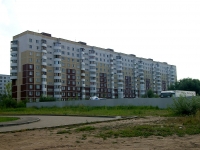 Казань, Фатыха Амирхана проспект, дом 38. многоквартирный дом