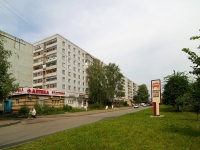 Kazan, Fatykh Amirkhan avenue, house 71. Apartment house