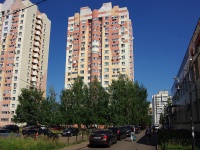 Kazan, Fatykh Amirkhan avenue, house 23. Apartment house