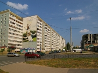 Kazan, Chetaev st, house 33. Apartment house