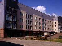Kazan, Gogol st, house 10. Apartment house