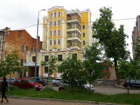 Kazan, Gogol st, house 21. Apartment house