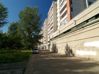 Kazan, Dekabristov st, house 85. Apartment house