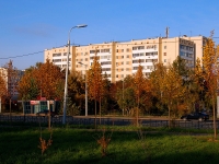 Kazan, Dekabristov st, house 8. Apartment house