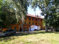 Kazan, Admiralteyskaya st, house 9. Apartment house