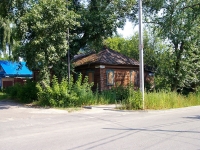 neighbour house: st. Alafuzov, house 5. Private house