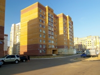 Казань, улица Сибгата Хакима, дом 35. многоквартирный дом