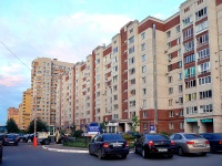 Kazan, Sibgat Khakim st, house 37. Apartment house