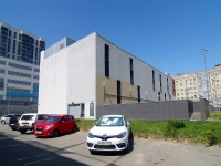 Kazan, Sibgat Khakim st, house 58. garage (parking)