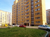 Kazan, Kosmonavtov st, house 42Б. Apartment house