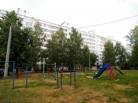 Kazan, Karbyshev st, house 33. Apartment house