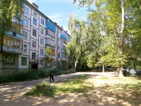 Kazan, st Latishskih strelkov, house 11. Apartment house