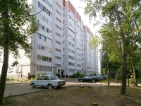 Kazan, Latishskih strelkov st, house 31. Apartment house
