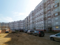Kazan, Zakiev st, house 39. Apartment house