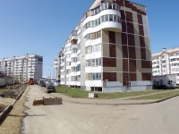 Kazan, Tuganlyk st, house 1. Apartment house