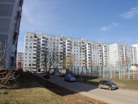 Kazan, Yulius Fuchik st, house 106. Apartment house