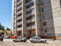 Kazan, Yulius Fuchik st, house 64 к.3. Apartment house