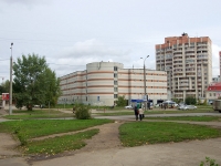 Kazan, st Yulius Fuchik. garage (parking)