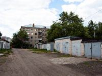 Kazan, st Maksimov. garage (parking)